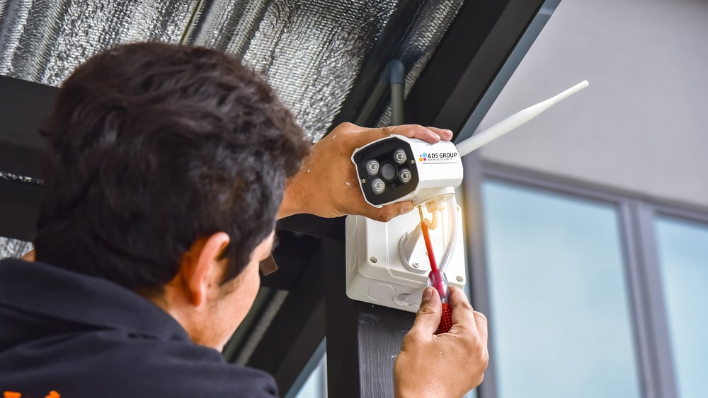 installation caméra de surveillance