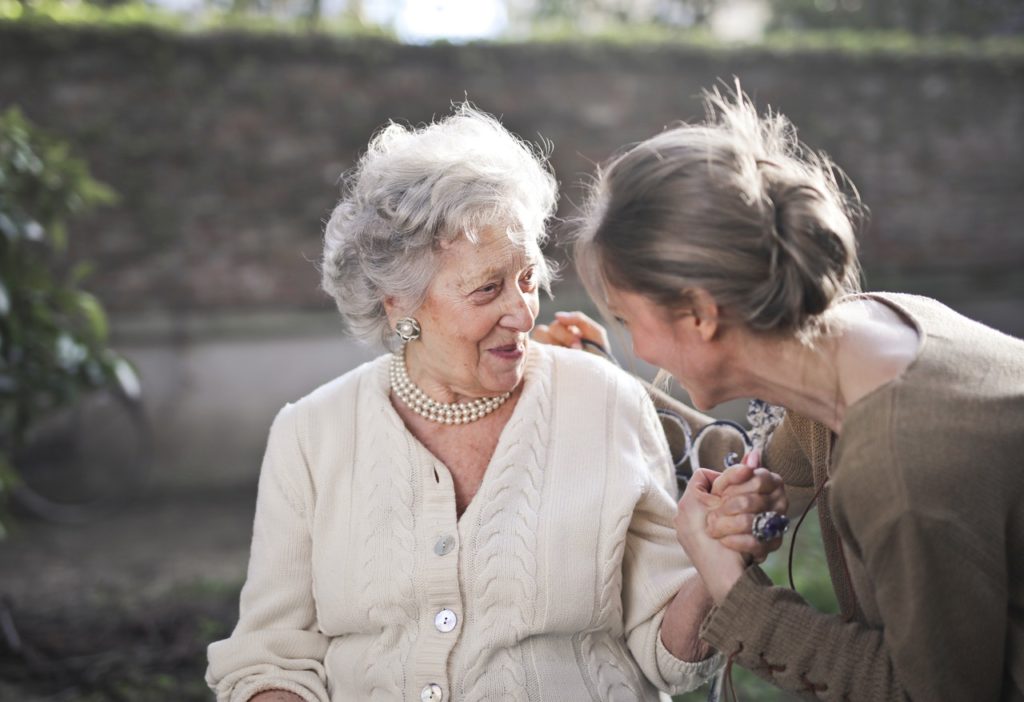 éviter négligences seniors EHPAD